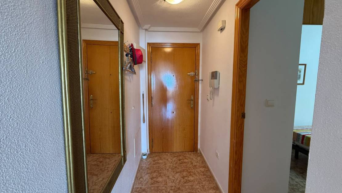 Venta - Apartment - Torrevieja - Playa de los Locos