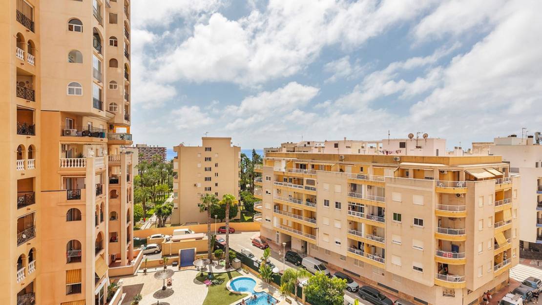 Venta - Apartment - Torrevieja - Playa de los Locos