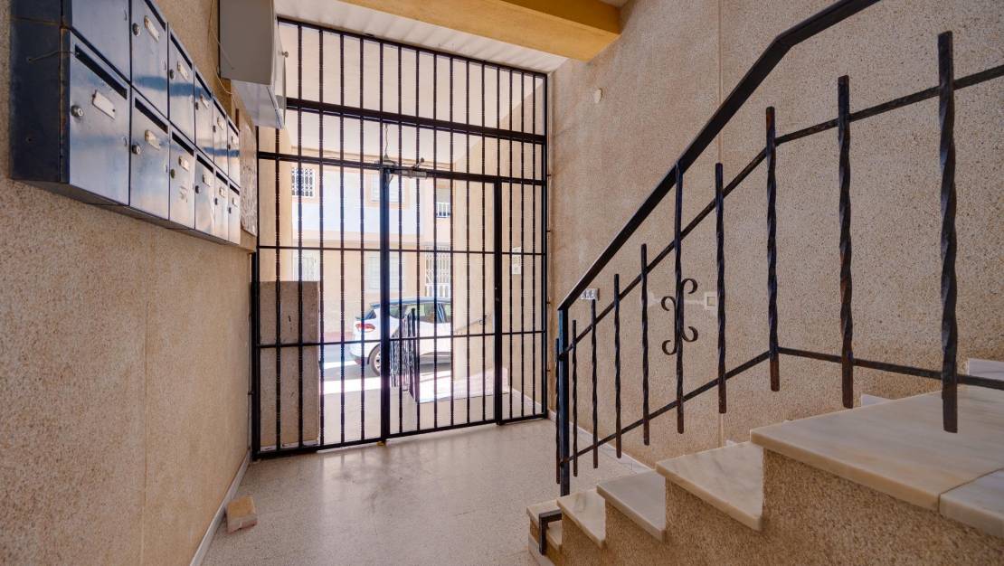 Venta - Apartment - Torrevieja - Playa de los Naufragos