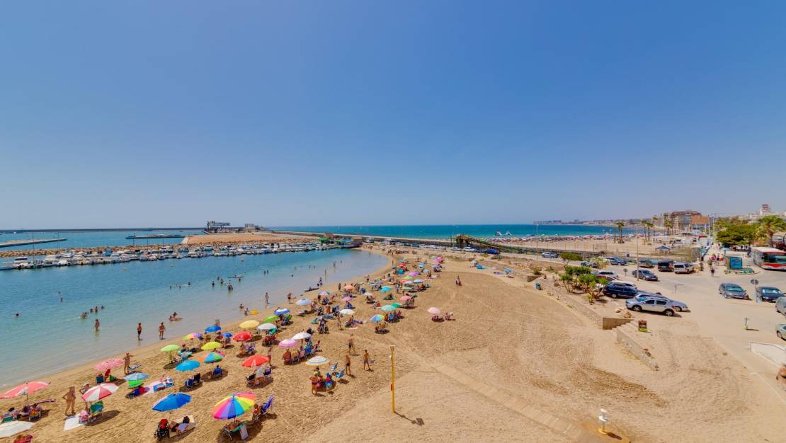 Venta - Apartment - Torrevieja - Playa de los Naufragos