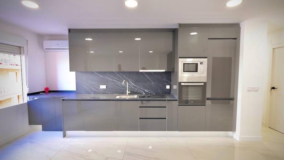Venta - Apartment - Torrevieja - Playa del Cura