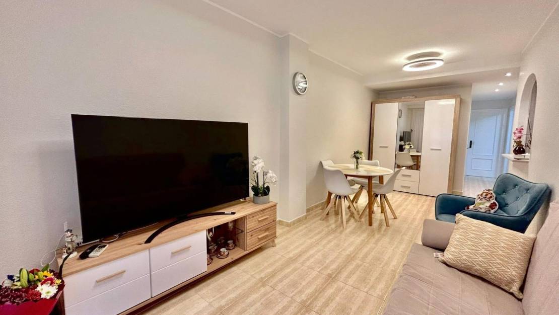 Venta - Apartment - Torrevieja - Playa del Cura