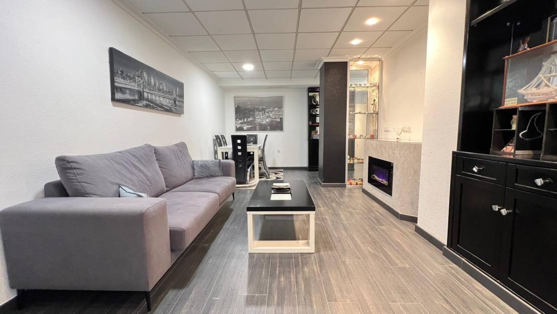 Venta - Apartment - Torrevieja - Playa del Cura