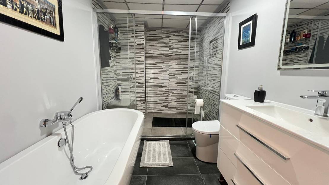 Venta - Apartment - Torrevieja - Playa del Cura
