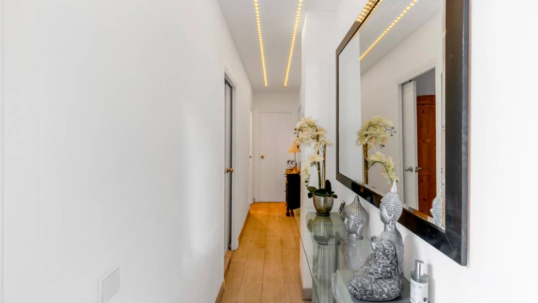 Venta - Apartment - Torrevieja - Playa del Cura