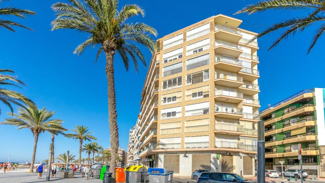 Venta - Apartment - Torrevieja - Playa del Cura
