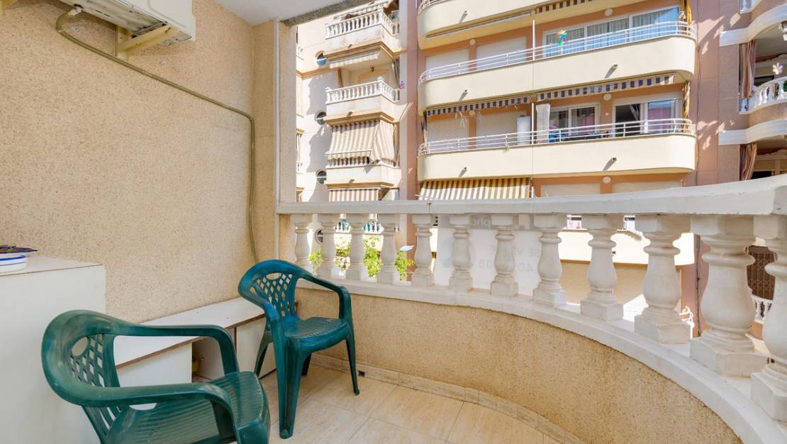 Venta - Apartment - Torrevieja - Playa del Cura
