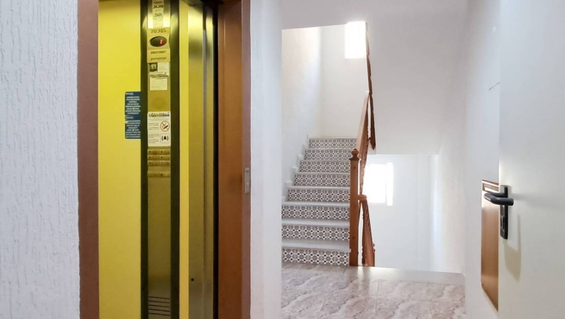 Venta - Apartment - Torrevieja - Playa del Cura