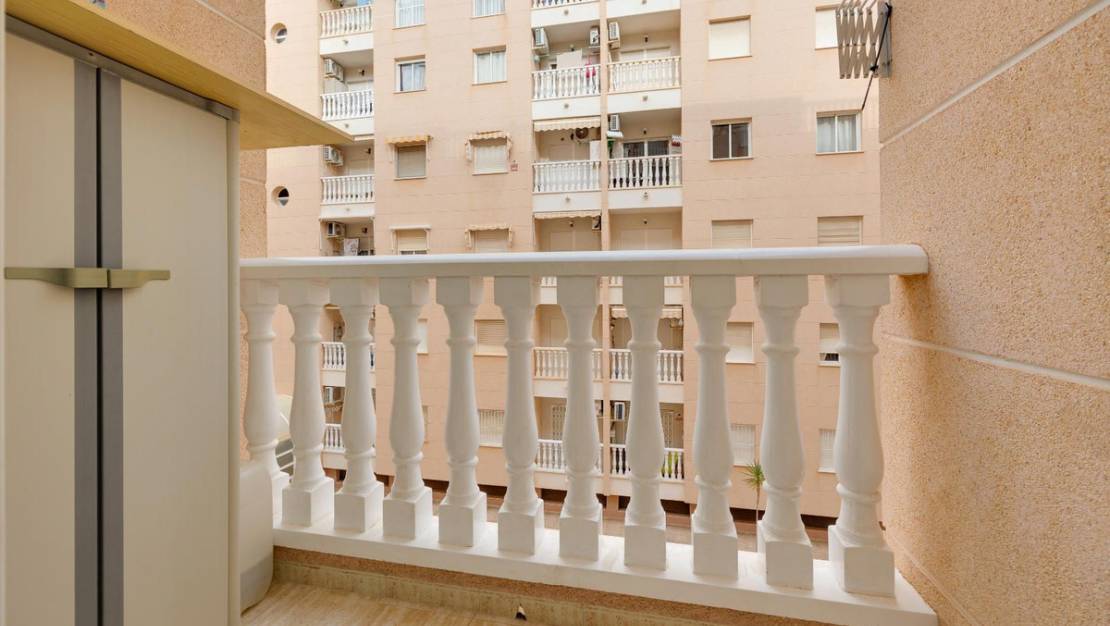 Venta - Apartment - Torrevieja - Playa del Cura