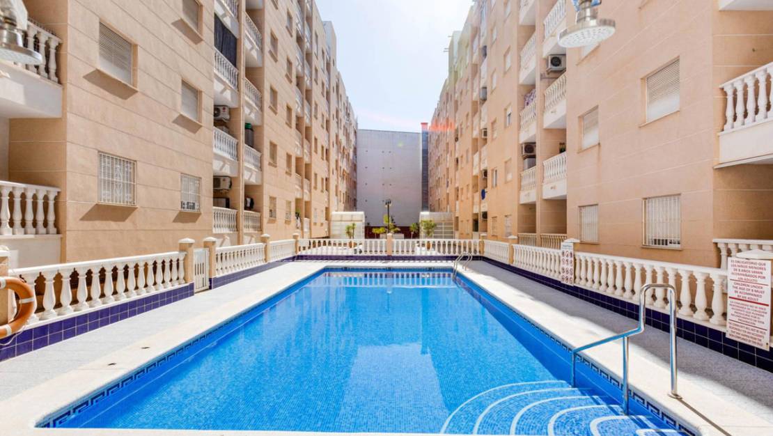 Venta - Apartment - Torrevieja - Playa del Cura
