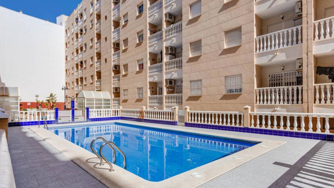 Venta - Apartment - Torrevieja - Playa del Cura