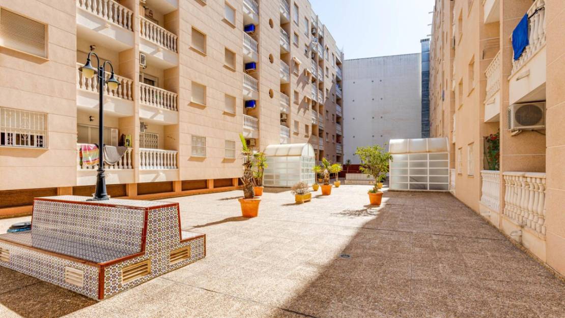 Venta - Apartment - Torrevieja - Playa del Cura