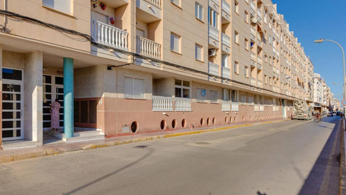 Venta - Apartment - Torrevieja - Playa del Cura