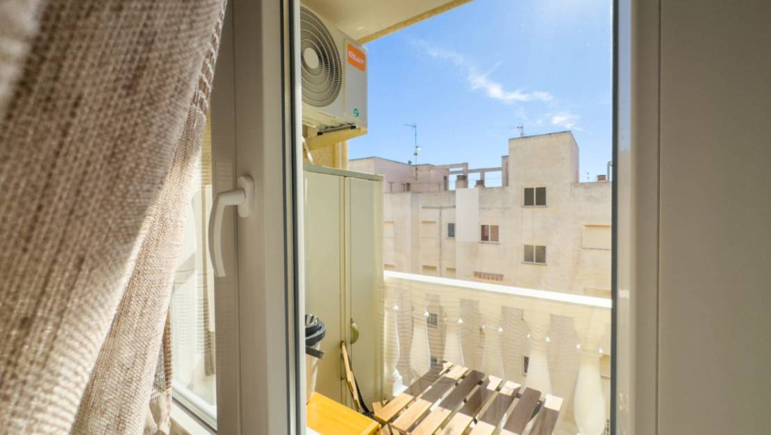 Venta - Apartment - Torrevieja - Playa del Cura