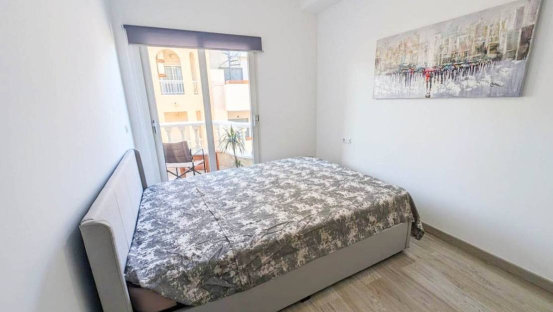 Venta - Apartment - Torrevieja - Playa del Cura