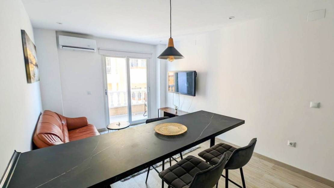 Venta - Apartment - Torrevieja - Playa del Cura