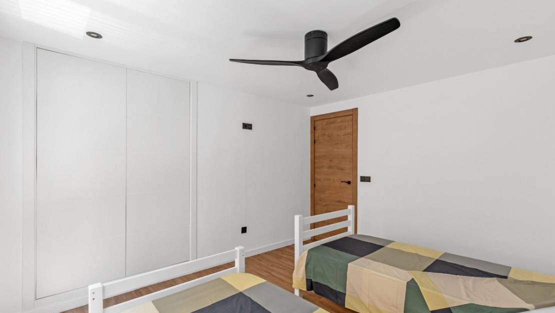 Venta - Apartment - Torrevieja - Playa del Cura