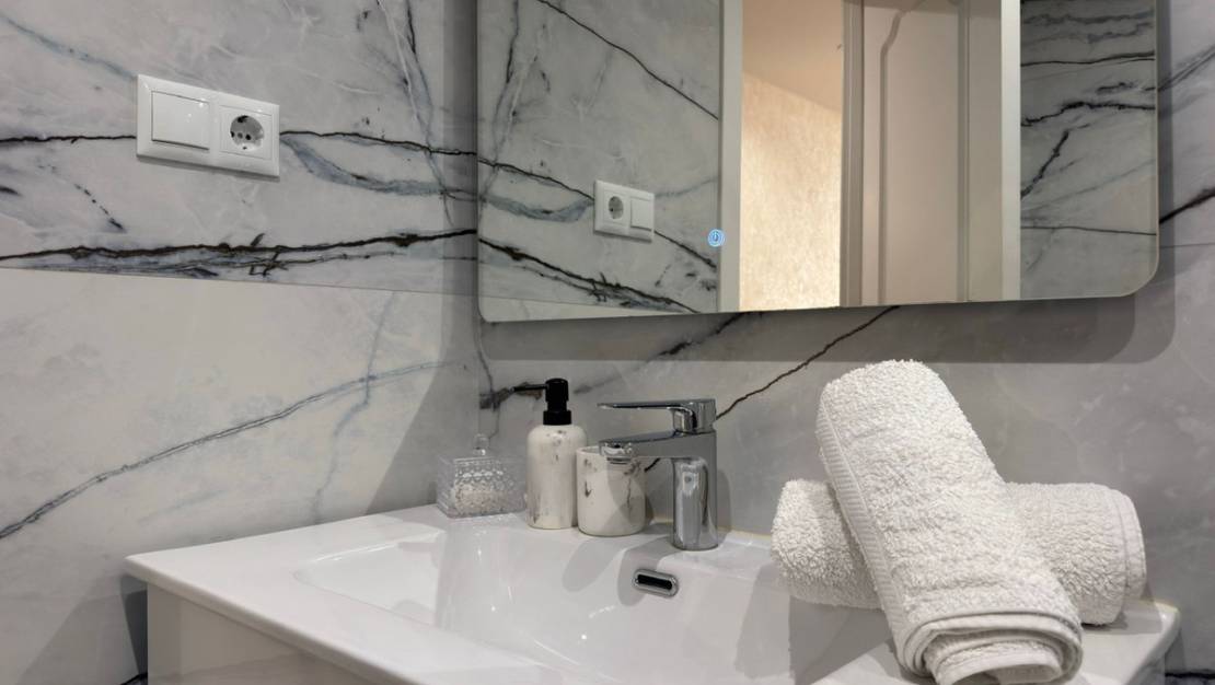 Venta - Apartment - Torrevieja - Playa del Cura