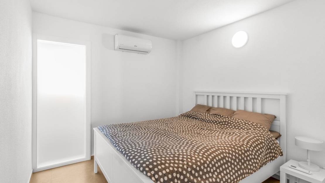 Venta - Apartment - Torrevieja - Playa del Cura