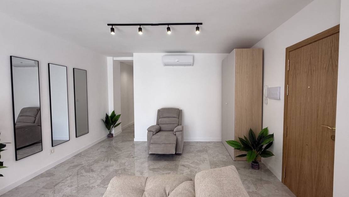 Venta - Apartment - Torrevieja - Playa del Cura