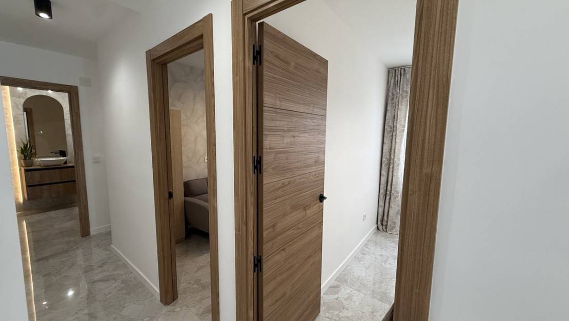 Venta - Apartment - Torrevieja - Playa del Cura