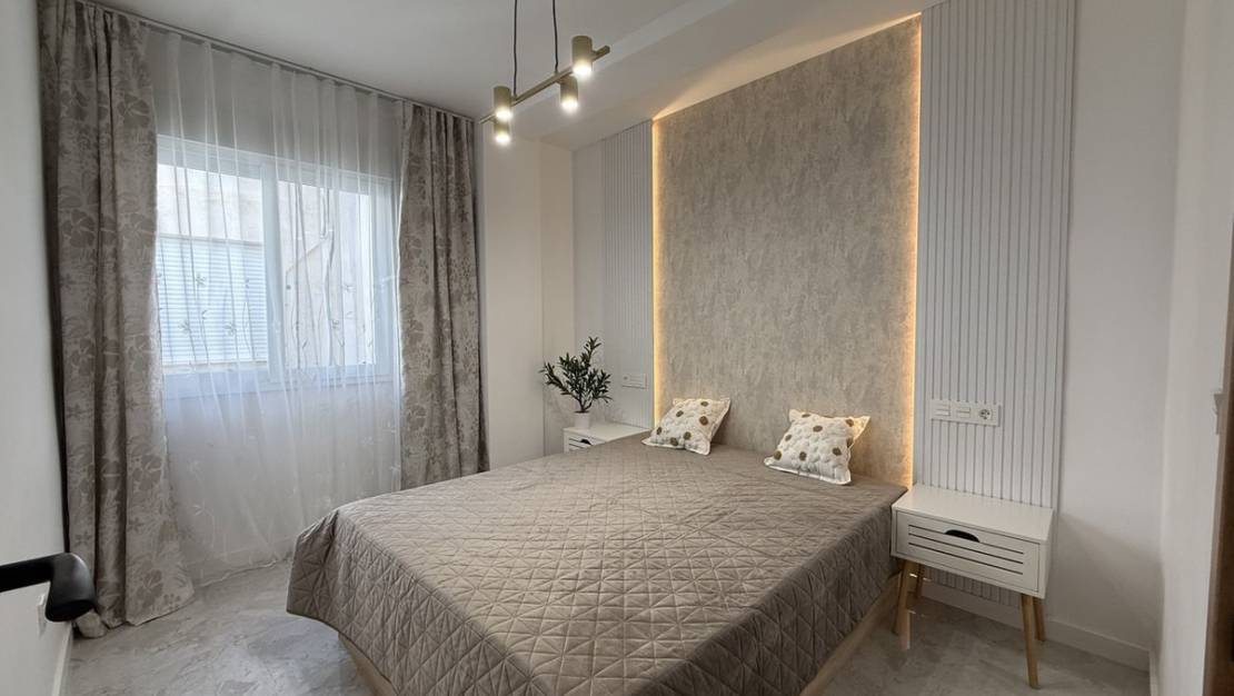 Venta - Apartment - Torrevieja - Playa del Cura