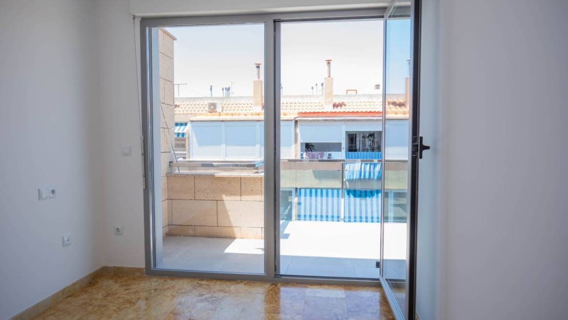 Venta - Apartment - Torrevieja - Playa del Cura