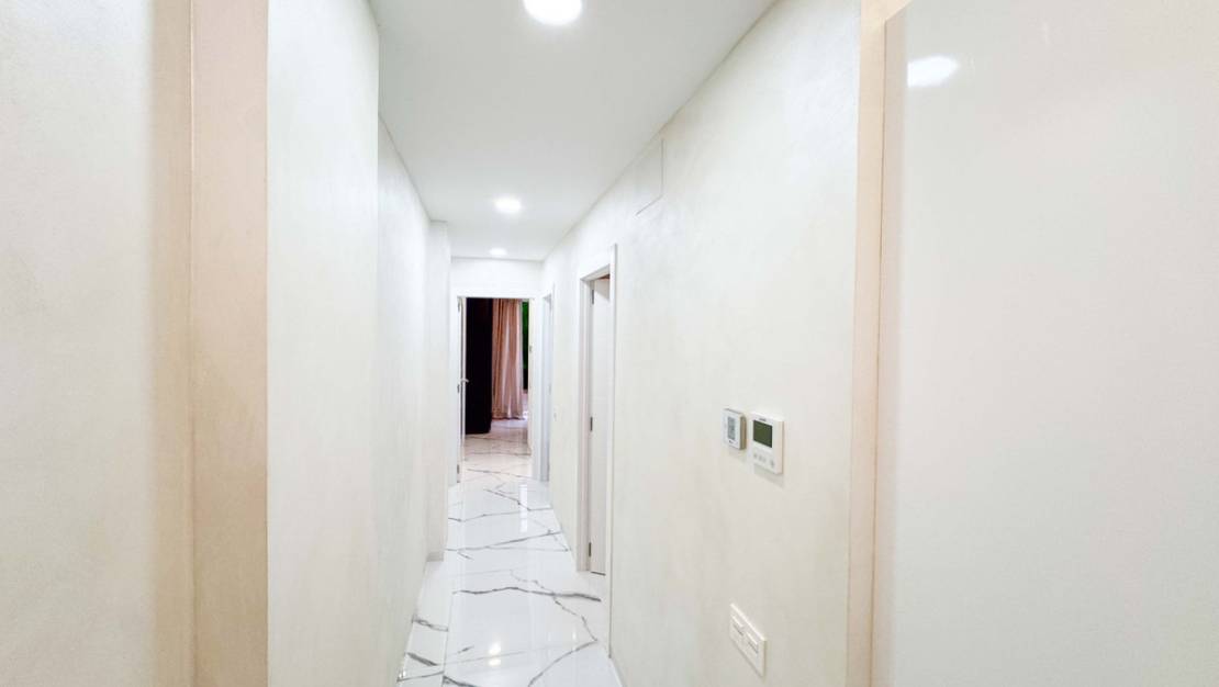 Venta - Apartment - Torrevieja - Playa del Cura