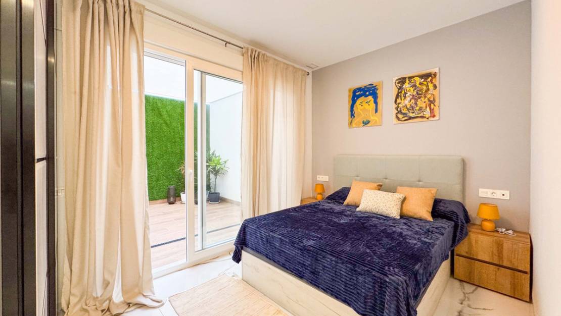 Venta - Apartment - Torrevieja - Playa del Cura