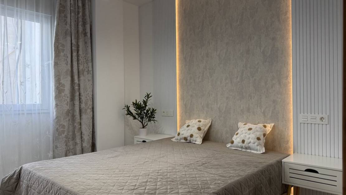 Venta - Apartment - Torrevieja - Playa del Cura