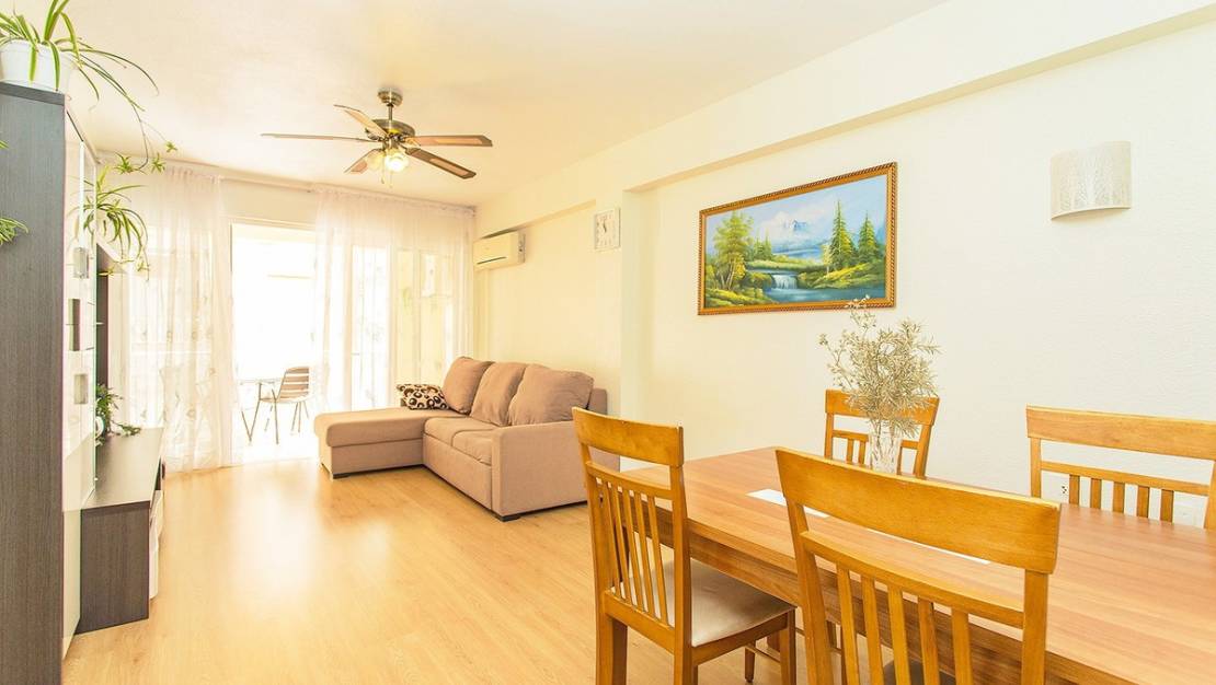 Venta - Apartment - Torrevieja - Playa del Cura