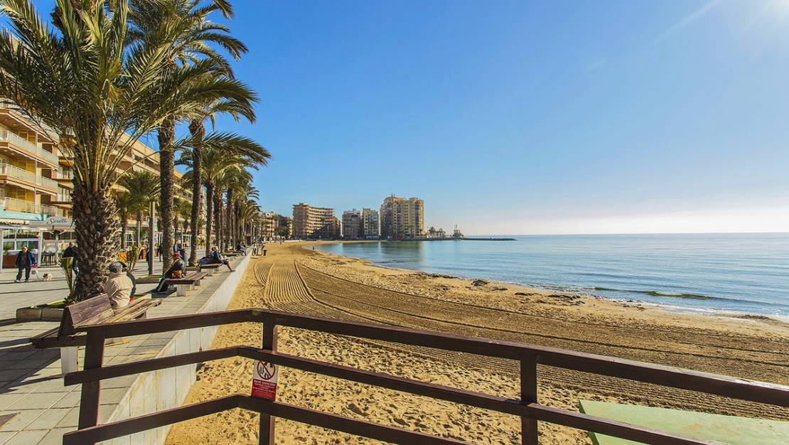 Venta - Apartment - Torrevieja - Playa del Cura