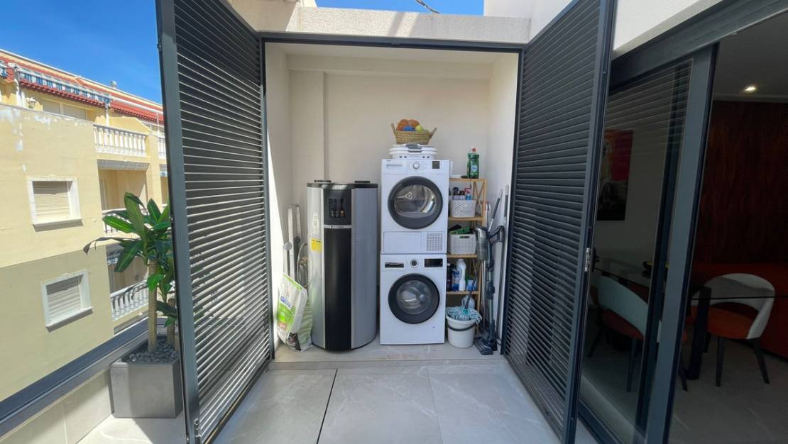 Venta - Apartment - Torrevieja - Playa del Cura