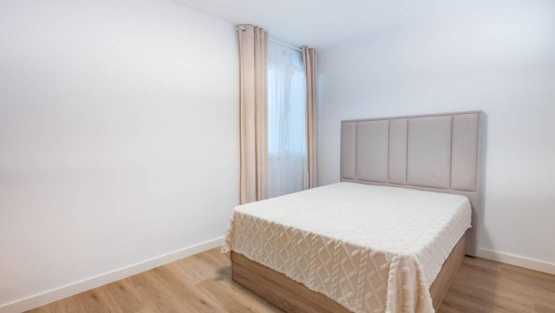 Venta - Apartment - Torrevieja - Playa del Cura
