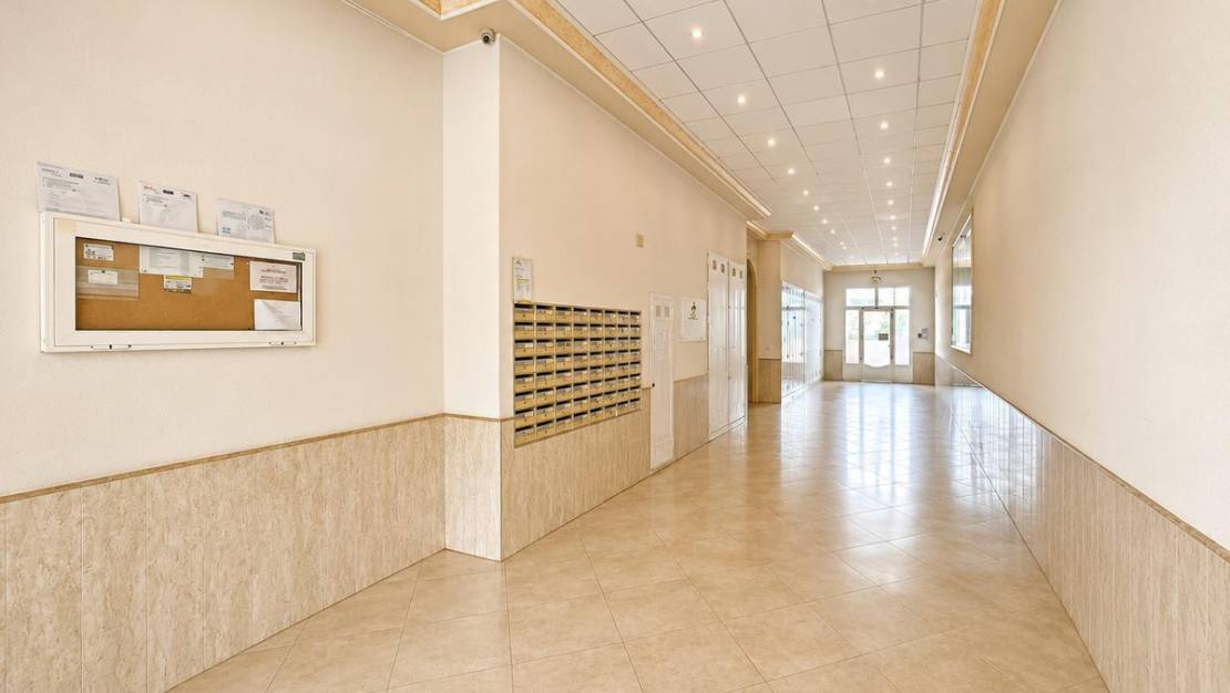 Venta - Apartment - Torrevieja - Playa del Cura