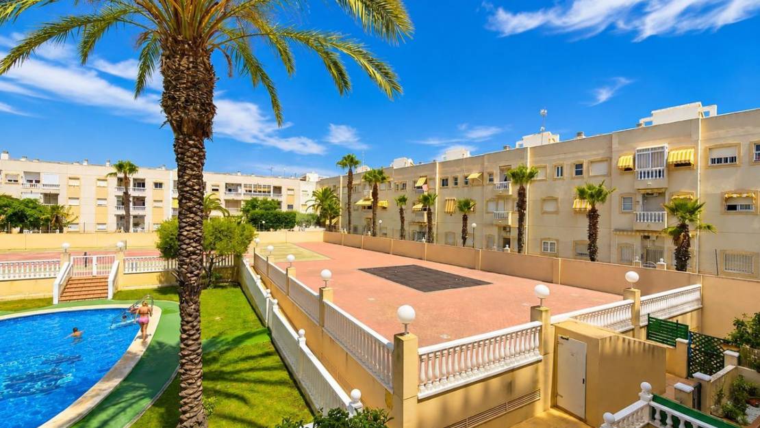 Venta - Apartment - Torrevieja - Playa del Cura