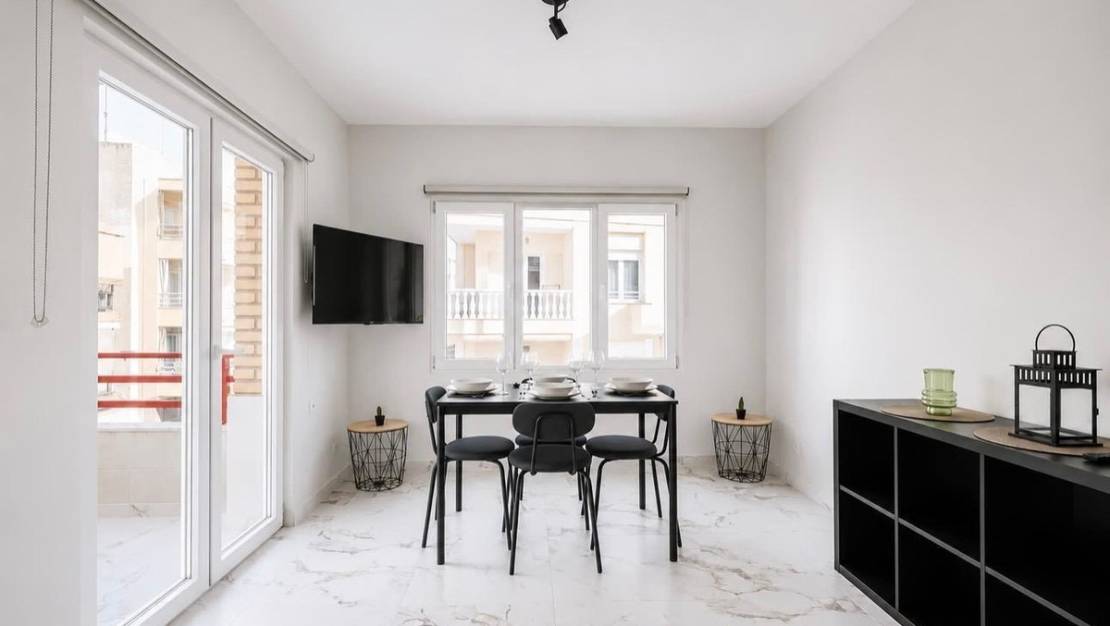 Venta - Apartment - Torrevieja - Playa del Cura
