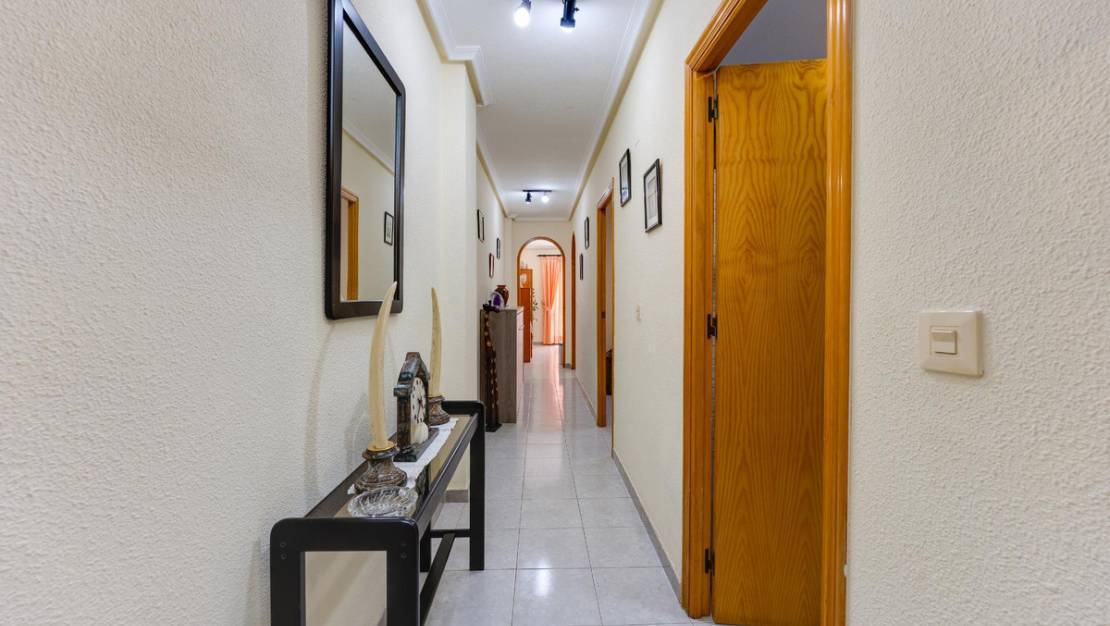 Venta - Apartment - Torrevieja - Playa del Cura