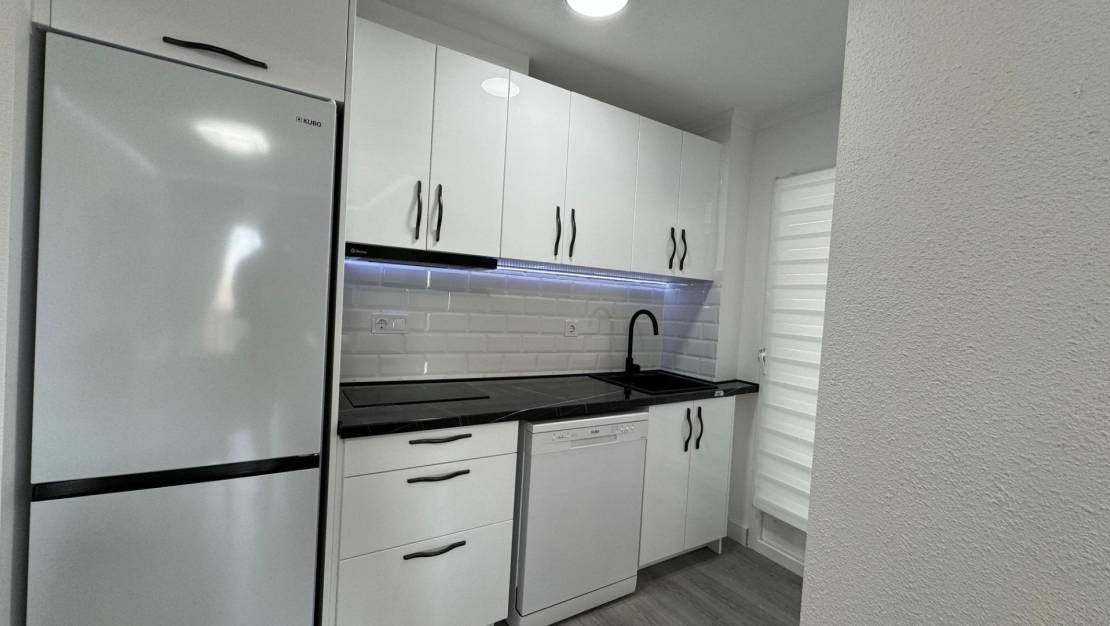 Venta - Apartment - Torrevieja - Playa del Cura