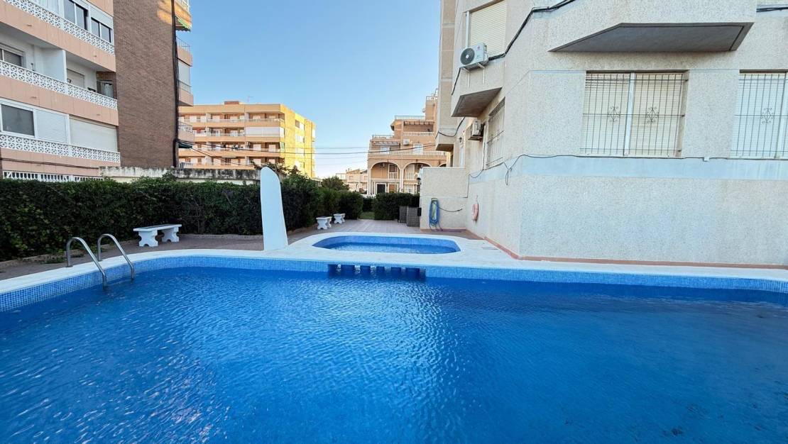 Venta - Apartment - Torrevieja - Punta prima