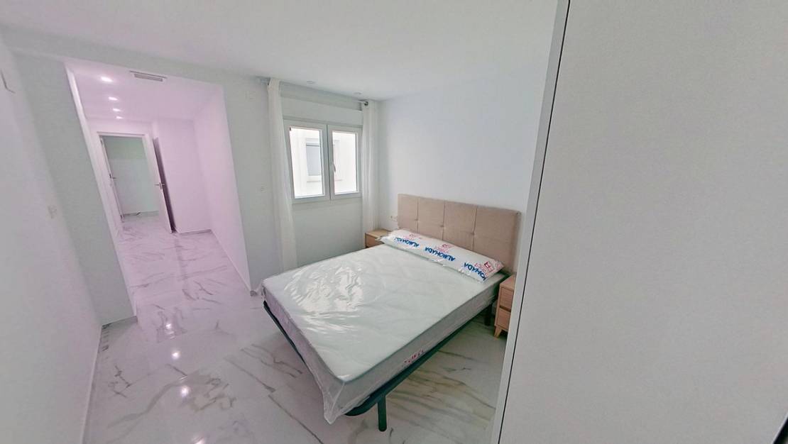 Venta - Apartment - Torrevieja - Torrevieja Centro