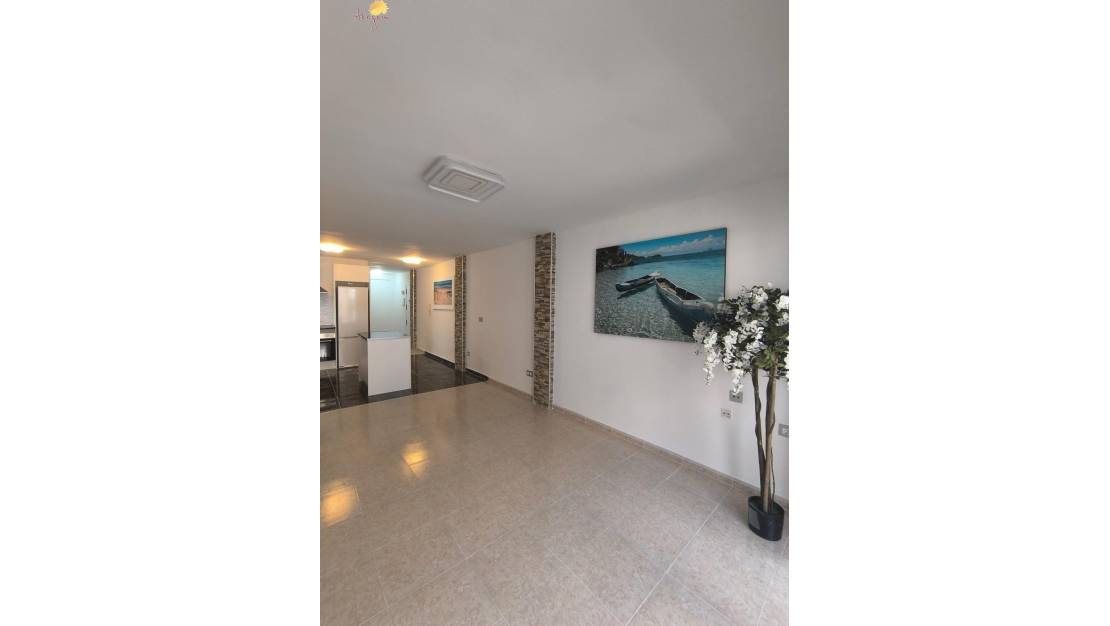 Venta - Apartment - Torrevieja - Torrevieja Centro