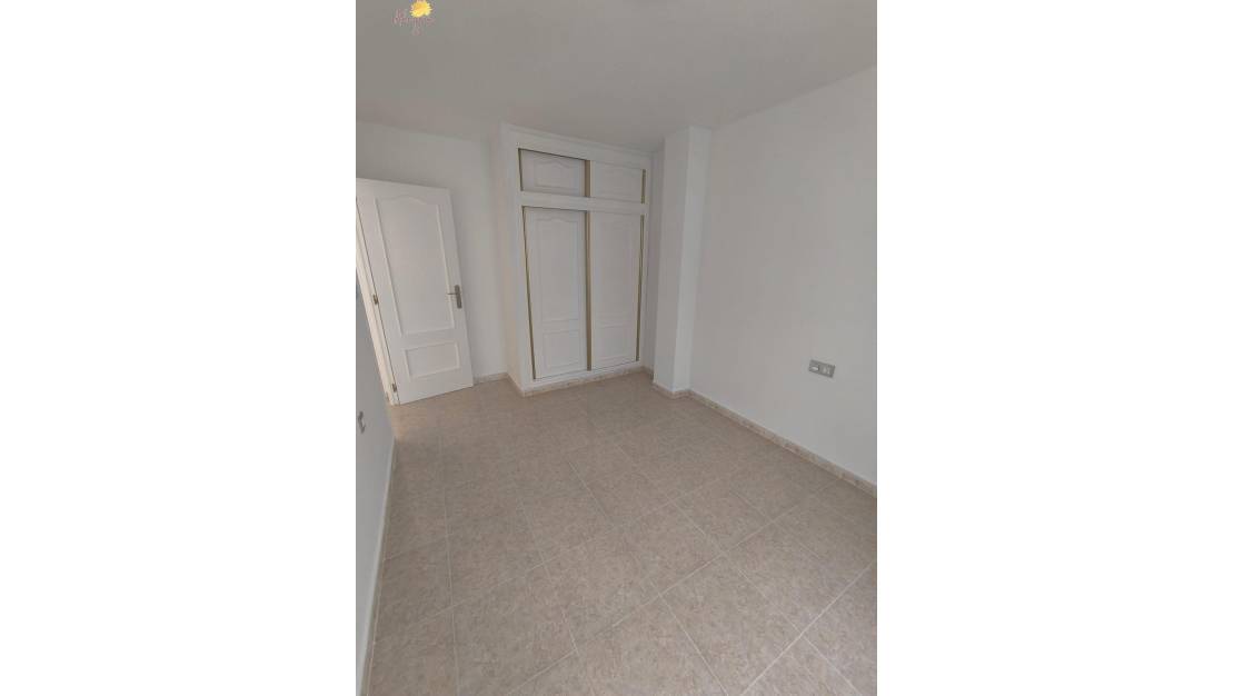 Venta - Apartment - Torrevieja - Torrevieja Centro