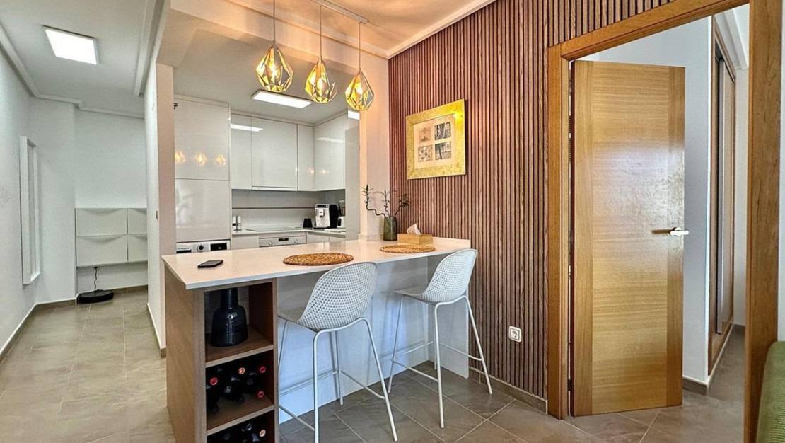 Venta - Apartment - Torrevieja - Torrevieja Centro