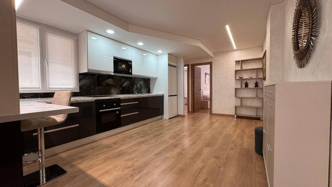 Venta - Apartment - Torrevieja - Torrevieja Centro