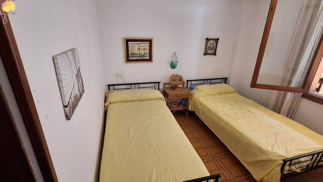 Venta - Apartment - Torrevieja - Torrevieja Centro