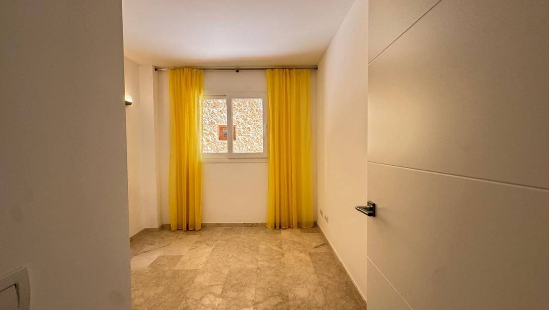 Venta - Apartment - Torrevieja - Torrevieja Centro