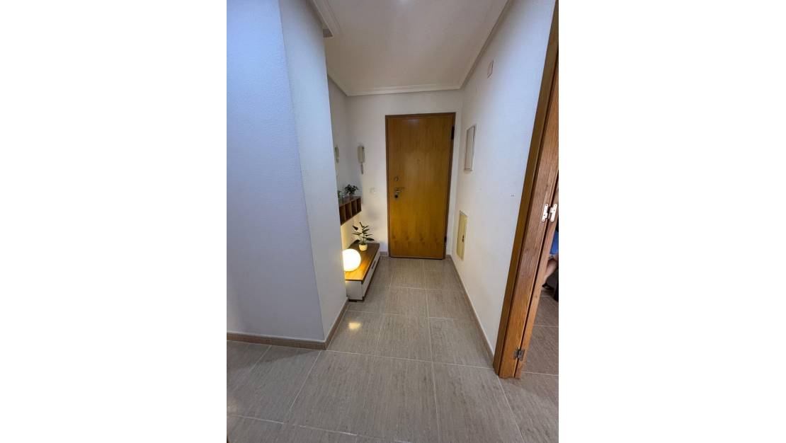 Venta - Apartment - Torrevieja - Torrevieja Centro