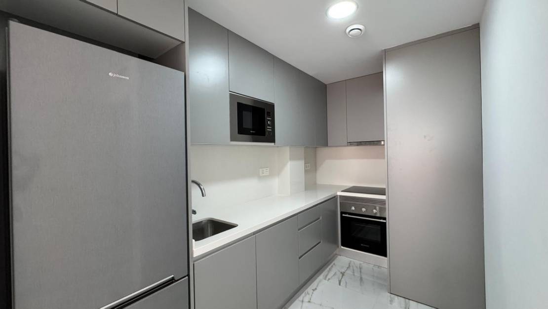 Venta - Apartment - Torrevieja - Torrevieja Centro