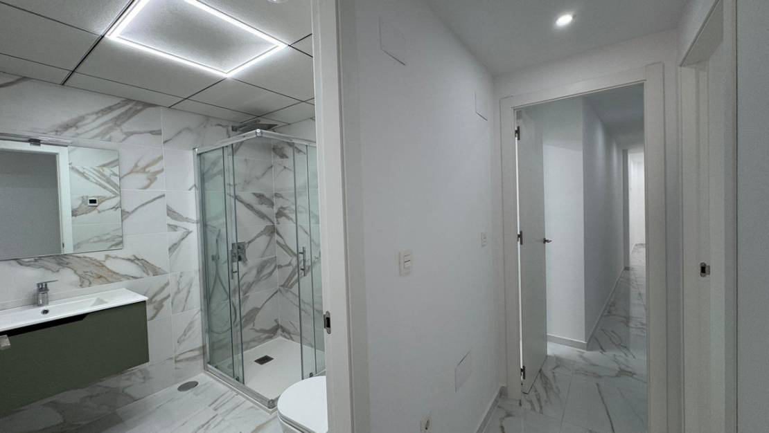 Venta - Apartment - Torrevieja - Torrevieja Centro